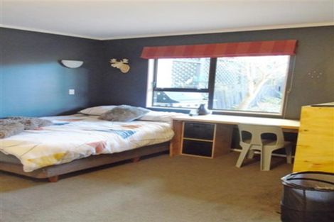 Photo of property in 25 Longitude Place, Whitby, Porirua, 5024