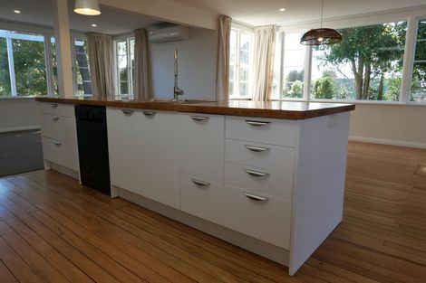 Photo of property in 70a Rimu Road, Raumati Beach, Paraparaumu, 5032