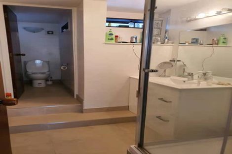 Photo of property in 245 Sunset Road, Sunnynook, Auckland, 0632