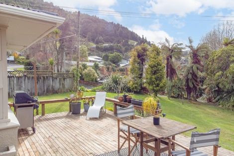 Photo of property in 50a Mountain Road, Western Heights, Rotorua, 3015