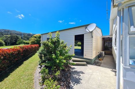 Photo of property in 70 Edward Street, Coromandel, 3506
