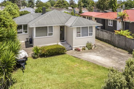 Photo of property in 33 Claymore Street, Manurewa, Auckland, 2102