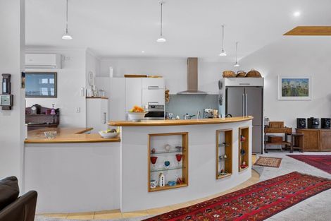 Photo of property in 34 The Esplanade, Westshore, Napier, 4110