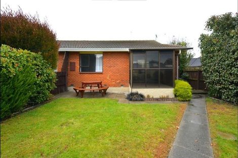 Photo of property in 2/22 Baker Street, New Brighton, Christchurch, 8083