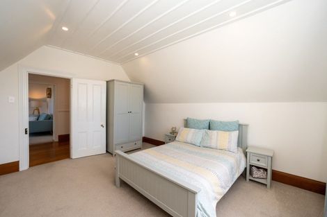 Photo of property in 14 Cameron Road, Bluff Hill, Napier, 4110