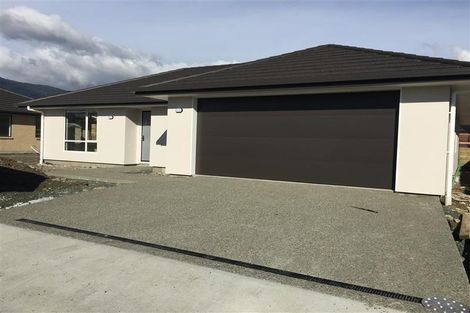 Photo of property in 8 Barham Place, Stoke, Nelson, 7011