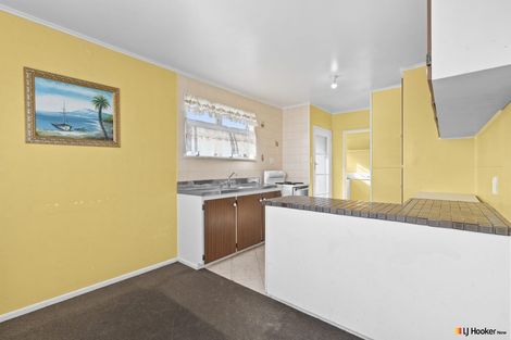 Photo of property in 52 Hobart Crescent, Wattle Downs, Auckland, 2103
