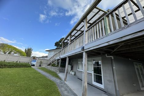 Photo of property in 3 Uppingham Crescent, Hillcrest, Auckland, 0627