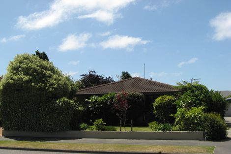 Photo of property in 12 Ansonby Street, Russley, Christchurch, 8042