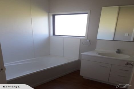 Photo of property in 14 The Glade North, Pukekohe, 2120