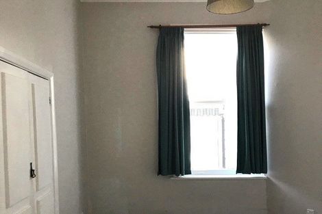 Photo of property in 61-61a Brougham Street, Mount Victoria, Wellington, 6011