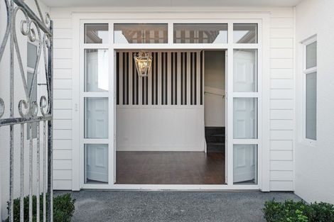 Photo of property in 19 Buller Street, New Plymouth, 4310