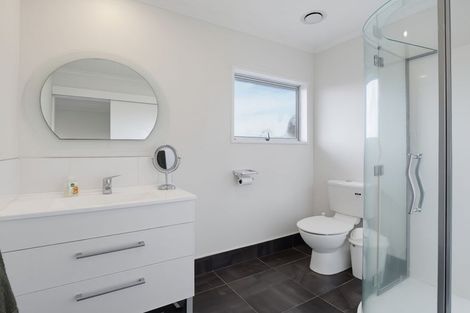 Photo of property in 8 Aintree Crescent, Awapuni, Palmerston North, 4412