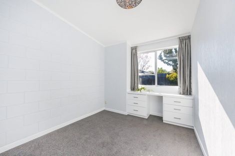 Photo of property in 4/521 Featherston Street, Roslyn, Palmerston North, 4414
