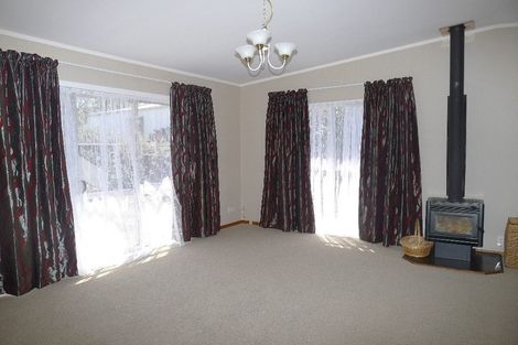 Photo of property in 1/17 Anaru Street, Raumati Beach, Paraparaumu, 5032