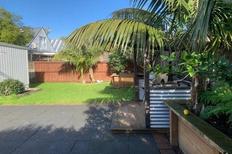 Photo of property in 4/58 Amaru Road, One Tree Hill, Auckland, 1061
