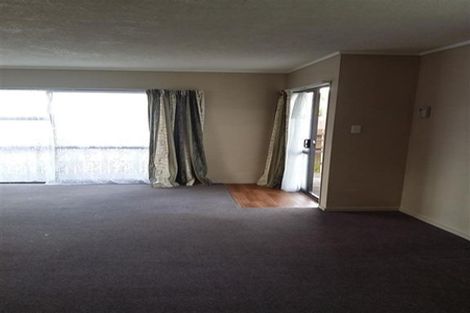 Photo of property in 1/63 Redcrest Avenue, Red Hill, Papakura, 2110