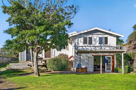 Photo of property in 3 Pare Street, Wainui, Gisborne, 4010