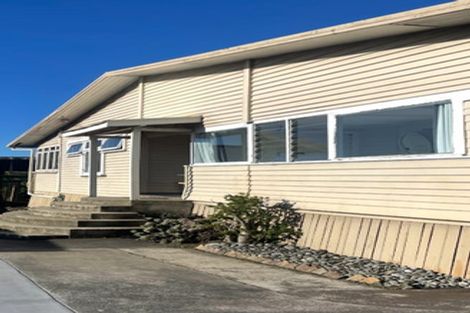 Photo of property in 57 Hamlin Road, Mount Wellington, Auckland, 1060