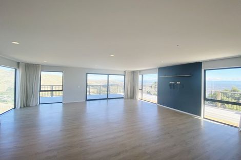 Photo of property in 15 Parkridge Place, Mount Pleasant, Christchurch, 8081