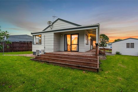 Photo of property in 5 Posa Avenue, Henderson, Auckland, 0612