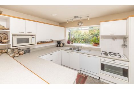 Photo of property in 46 Westgrove Avenue, Avonhead, Christchurch, 8042