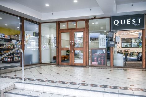 Photo of property in Atrium Towers, 8j/154 The Terrace, Wellington Central, Wellington, 6011