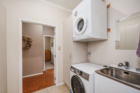 Photo of property in 38 Brandon Hall Road, Bulls, 4894