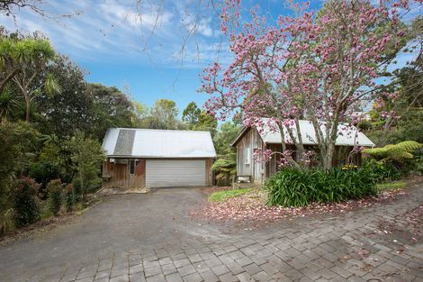 Photo of property in 43a West Lynn Road, Titirangi, Auckland, 0604