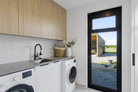 Photo of property in 14 Walford Way, Darfield, 7571