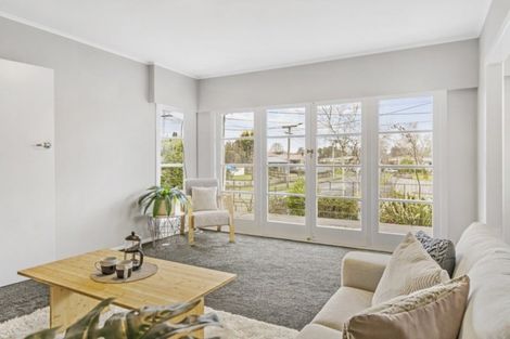 Photo of property in 10 Anderson Road, Deanwell, Hamilton, 3206