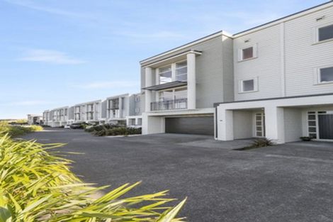 Photo of property in 38 Magma Crescent, Stonefields, Auckland, 1072