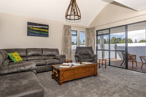Photo of property in 239 Stanley Road, Awapuni, Gisborne, 4010