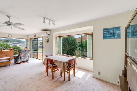 Photo of property in 109 Everitt Crescent, Whangamata, 3620