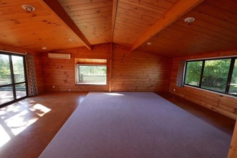 Photo of property in 336 Waihoehoe Road, Drury, 2577