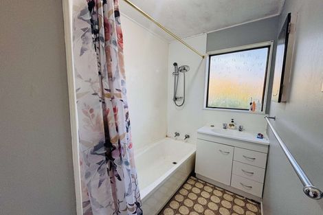 Photo of property in 11b Kaimanawa Street, Kelvin Grove, Palmerston North, 4414