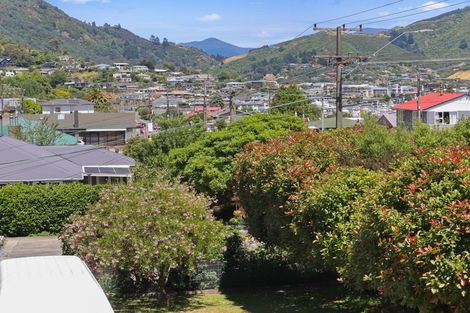 Photo of property in 116 Waikawa Road, Picton, 7220