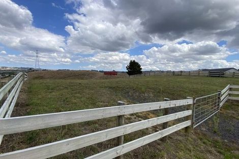 Photo of property in 15 Fraser Road, Pokeno, 2471