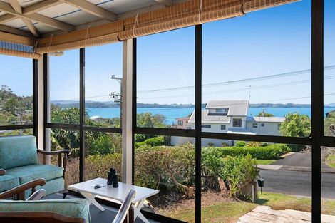 Photo of property in 25 Deerness Crescent, Algies Bay, Warkworth, 0920