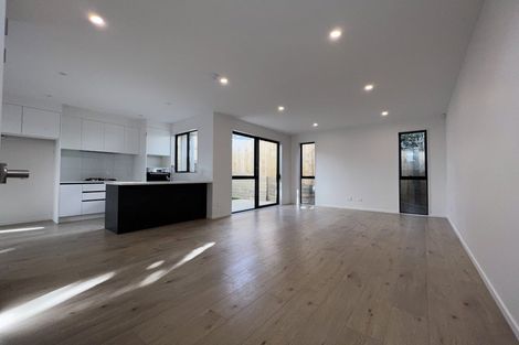 Photo of property in 6/26 Long Bay Drive, Torbay, Auckland, 0630