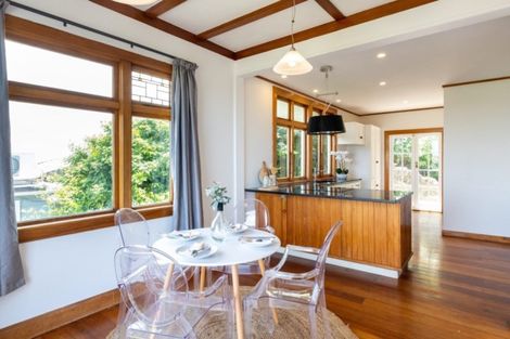 Photo of property in 8 Harvey Road, Bluff Hill, Napier, 4110