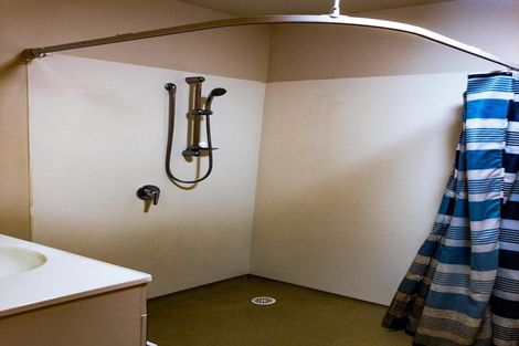 Photo of property in 3/125 Carrington Road, Point Chevalier, Auckland, 1025