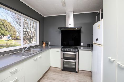 Photo of property in 10 Penney Green, Nawton, Hamilton, 3200