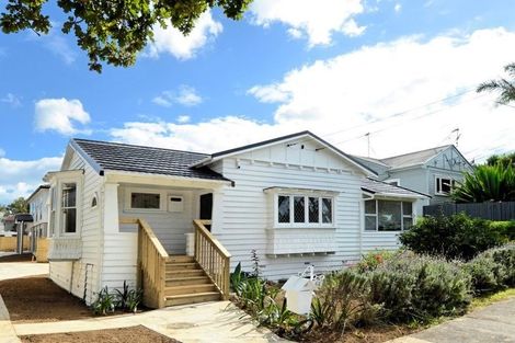 Photo of property in 42 Haverstock Road, Sandringham, Auckland, 1025