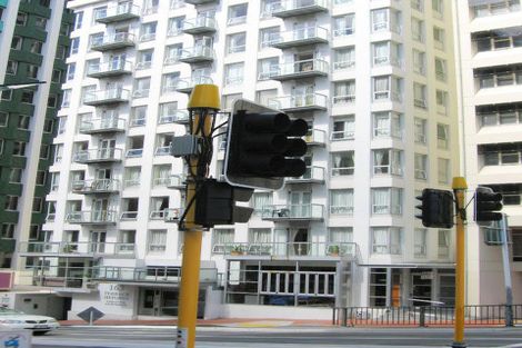 Photo of property in Terrace Heights Apartments, 3e/163 The Terrace, Wellington Central, Wellington, 6011