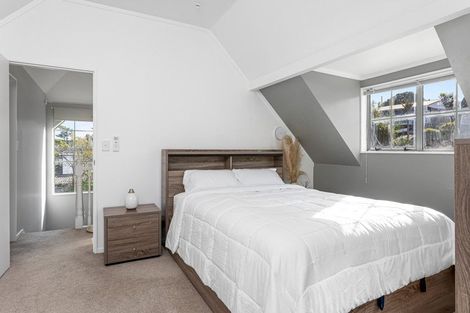 Photo of property in 3/102a Manuka Road, Bayview, Auckland, 0629