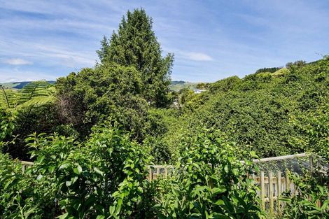 Photo of property in 4a Brasenose Place, Tawa, Wellington, 5028