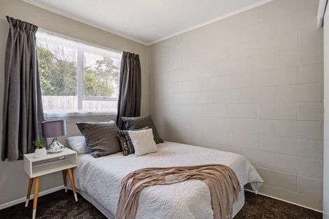 Photo of property in 3/68 Rua Road, Glen Eden, Auckland, 0602