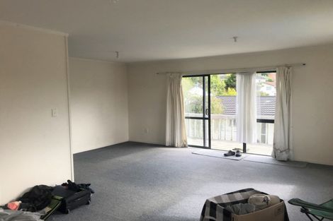 Photo of property in 65 Trias Road, Totara Vale, Auckland, 0629