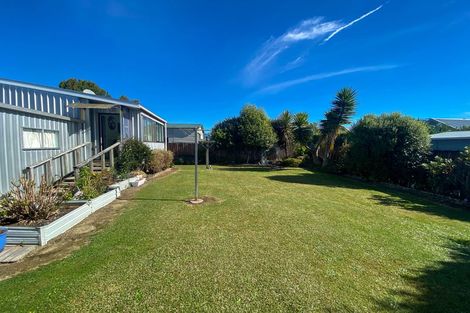 Photo of property in 12 Sunbelt Crescent, Takaka, 7110